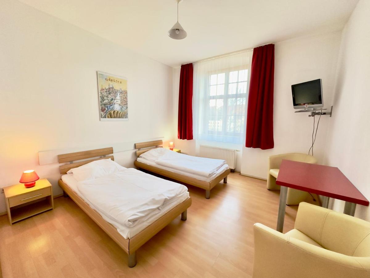 Picobello Pension Görlitz Екстериор снимка