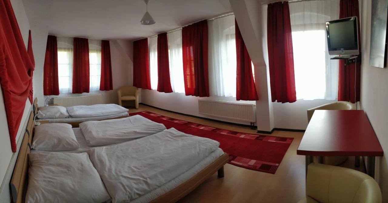 Picobello Pension Görlitz Екстериор снимка